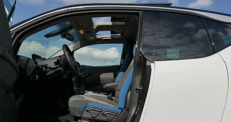 BMW i3 cena 131610 przebieg: 18100, rok produkcji 2021 z Szepietowo małe 781